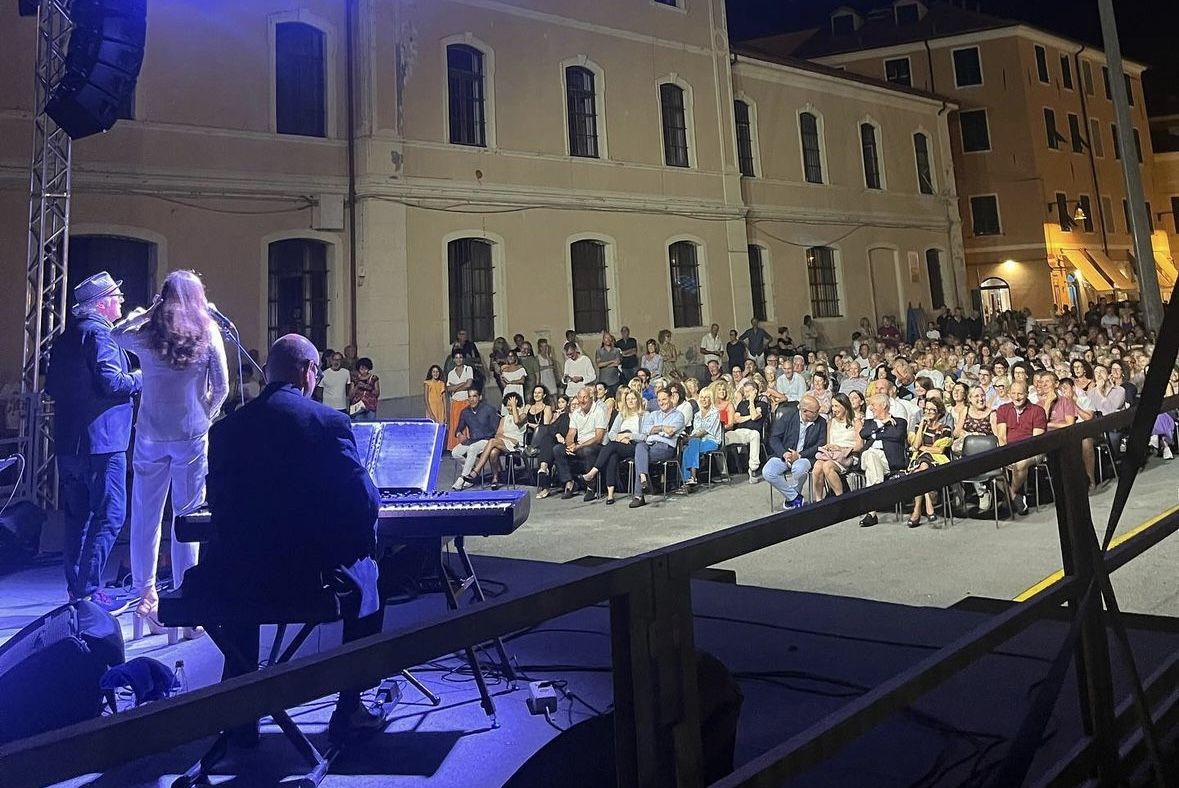 Banchina Aicardi, Porto di Oneglia - concerti in Liguria 2024