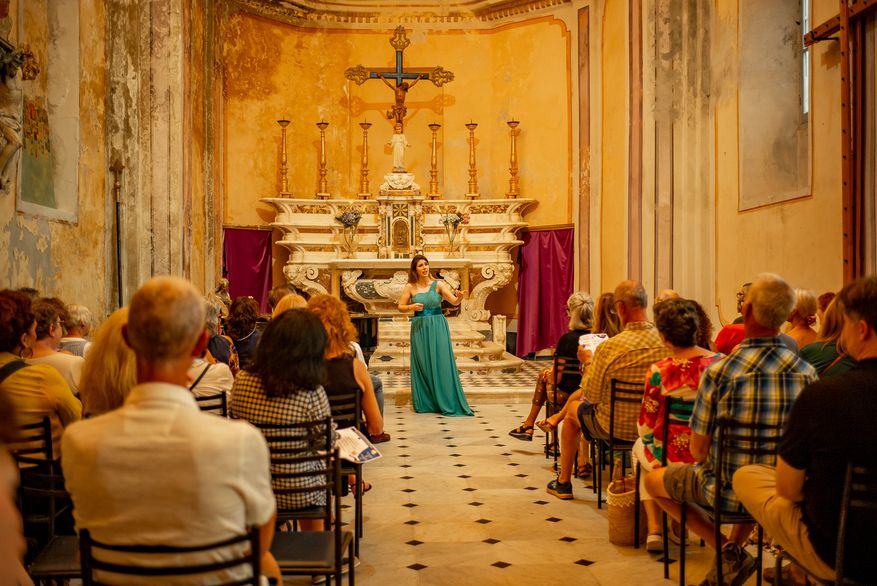 Vernazza Opera Festival: musica lirica 
nel cuore delle Cinque Terre