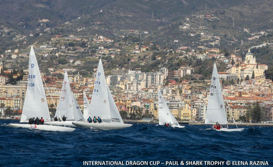 barche a vela della dragon cup